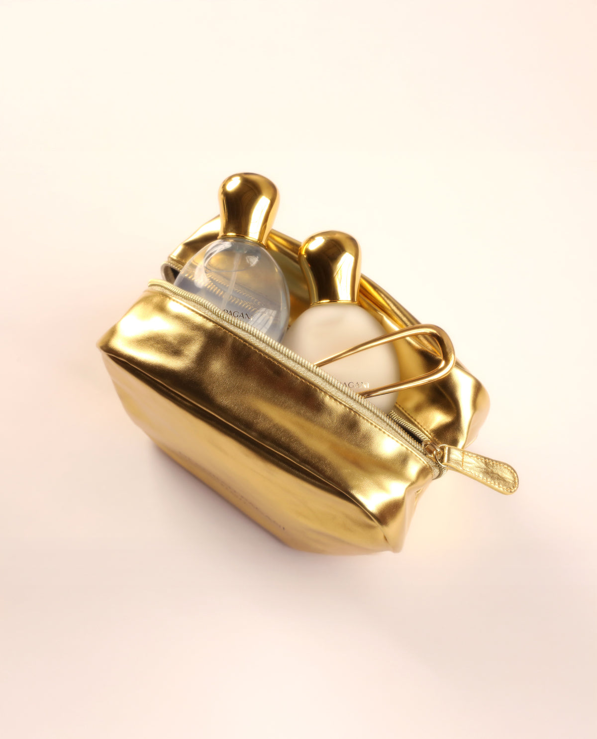 Gold Makeup Pochette