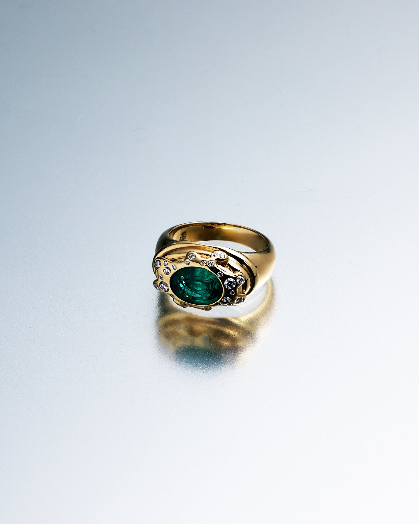 Honey Drip Ring Emerald