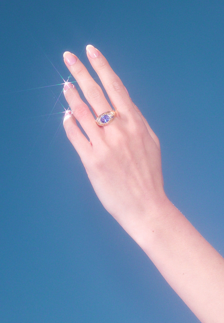 Honey Drip Ring Blue Sapphire